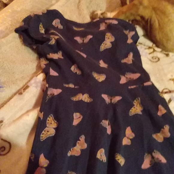 Blue and pink butterfly dress - Picture 2 of 3